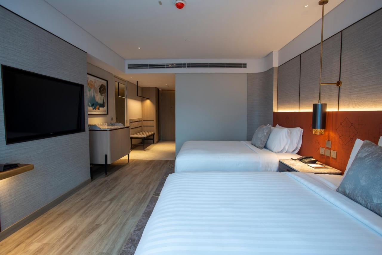 Amari Bangkok Hotel Екстериор снимка Deluxe Room