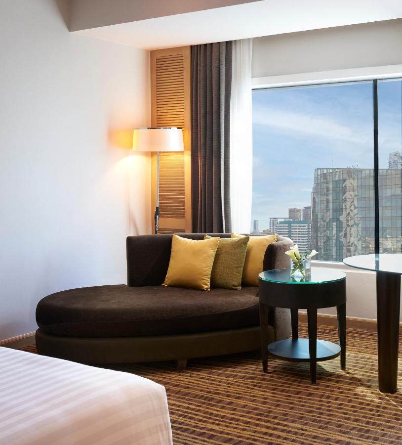 Amari Bangkok Hotel Екстериор снимка A room at the hotel