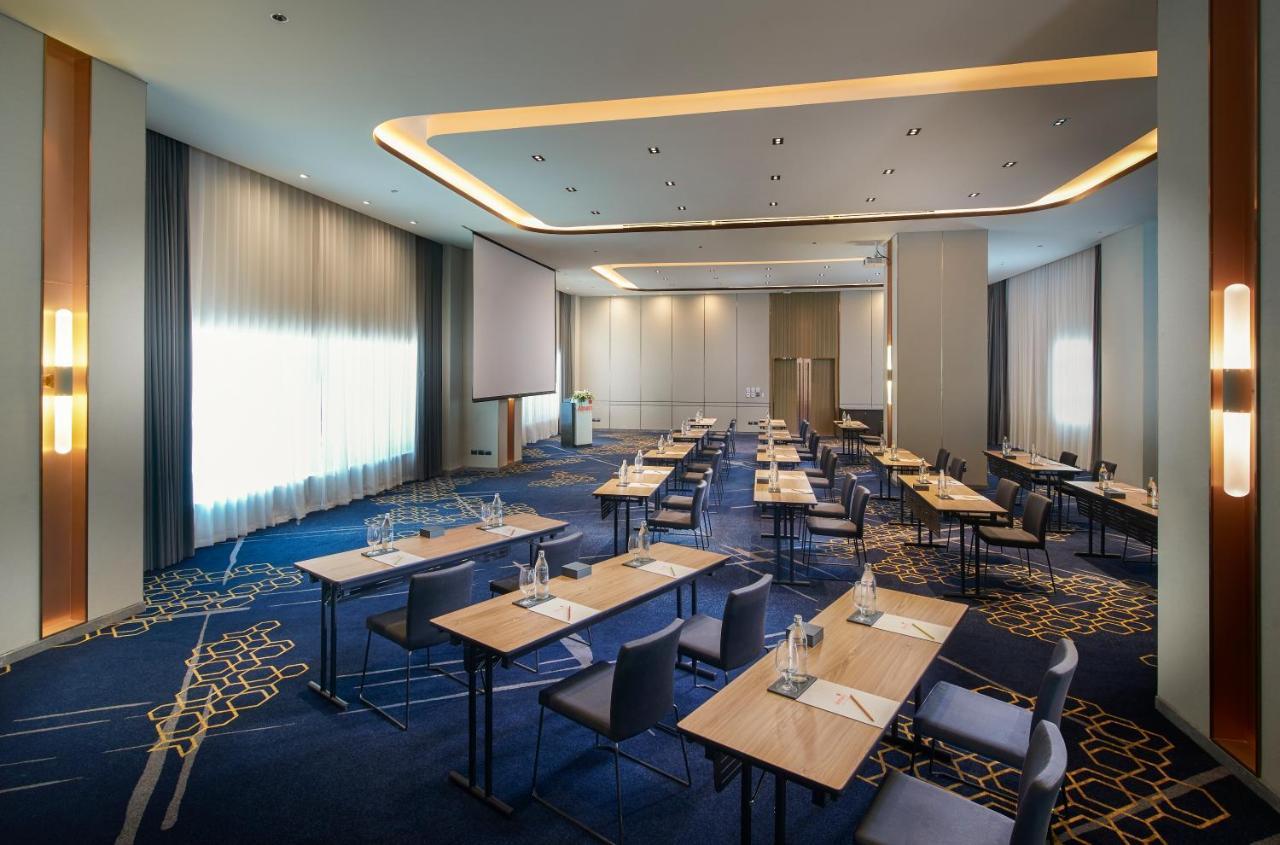 Amari Bangkok Hotel Екстериор снимка Meeting room